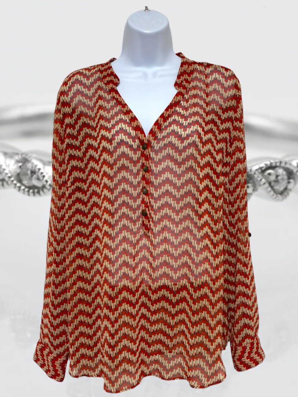 A.n.a-Women's XL Light Weight Top Multi-Color Long Sleeve V-Neckline-Polyester